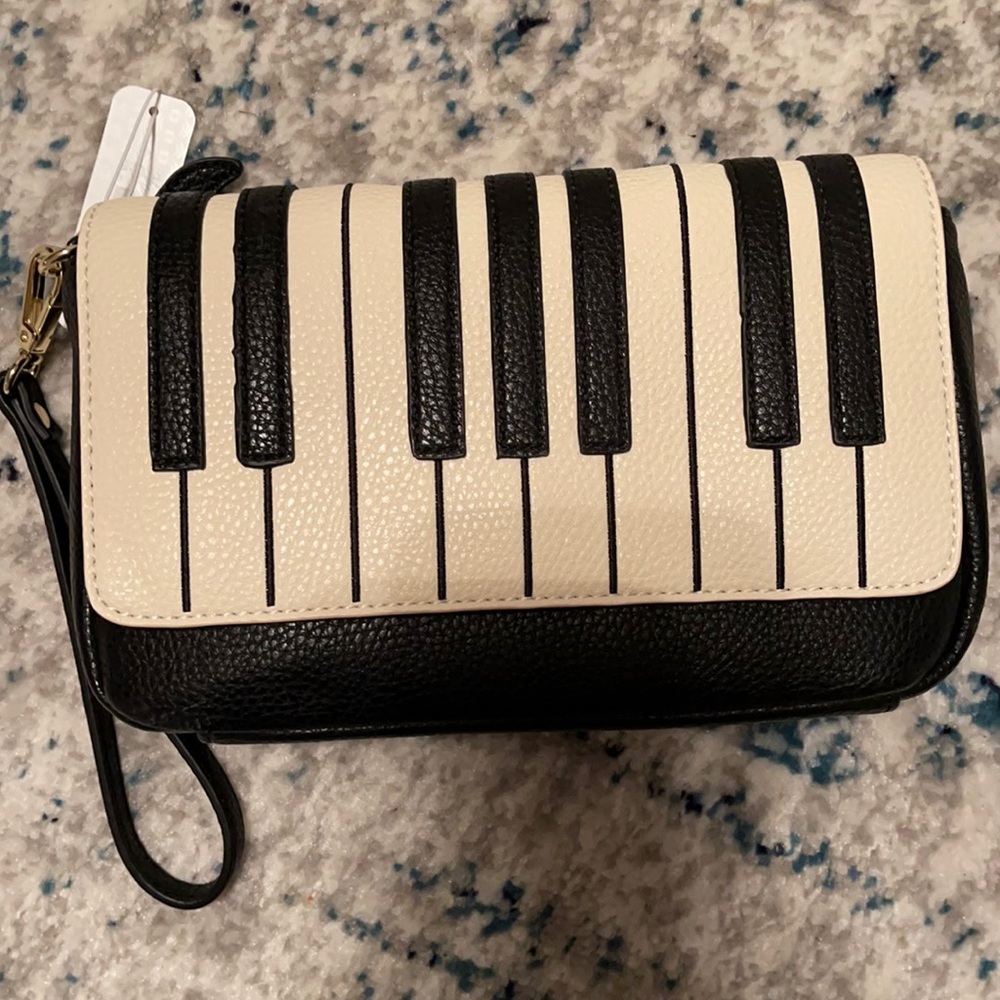Small Purse for the Music Lover